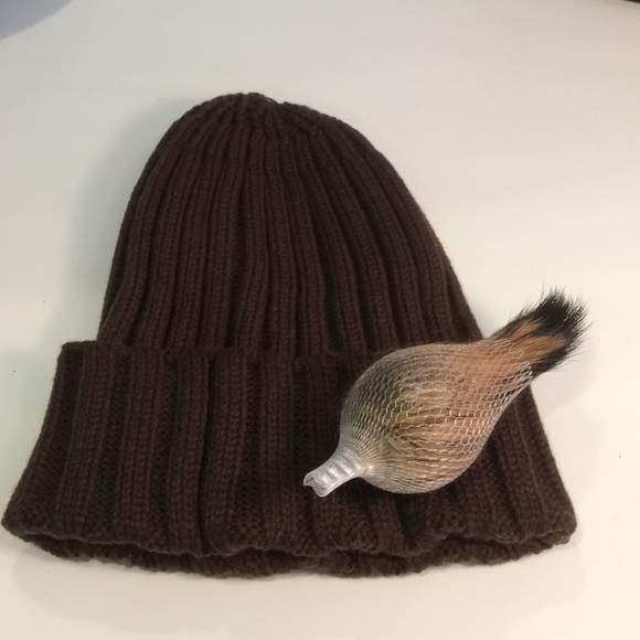 Coffee Knit Beanie with Removable Pom Pom - Picture 2 of 3